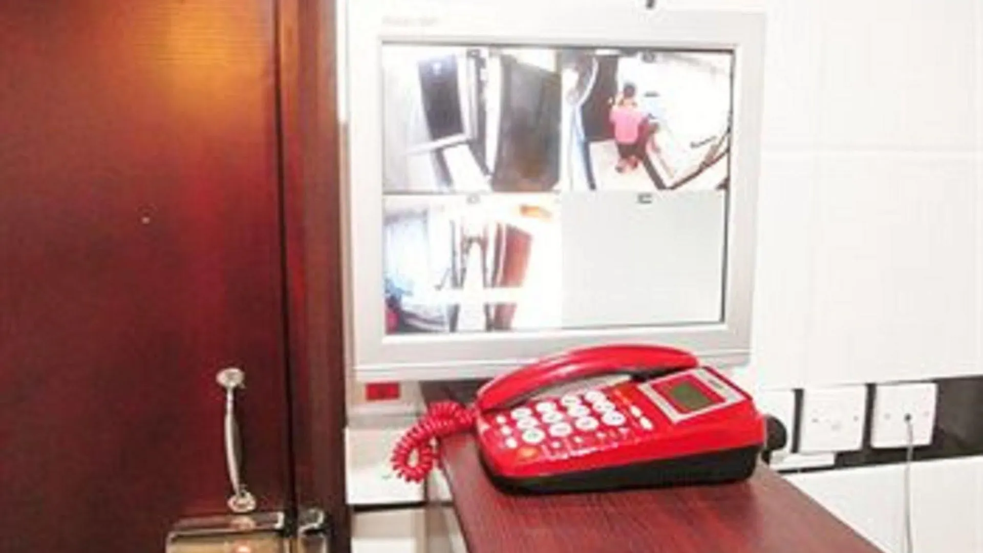 Apartment Peace Guest House Hong Kong