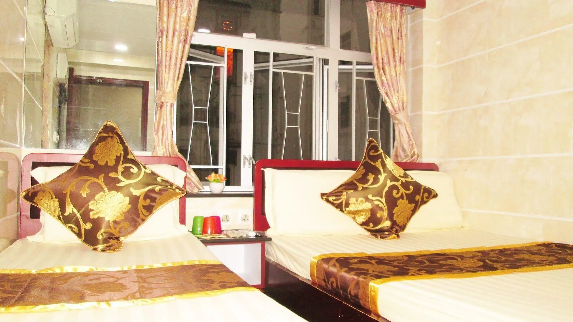 Peace Guest House Hong Kong