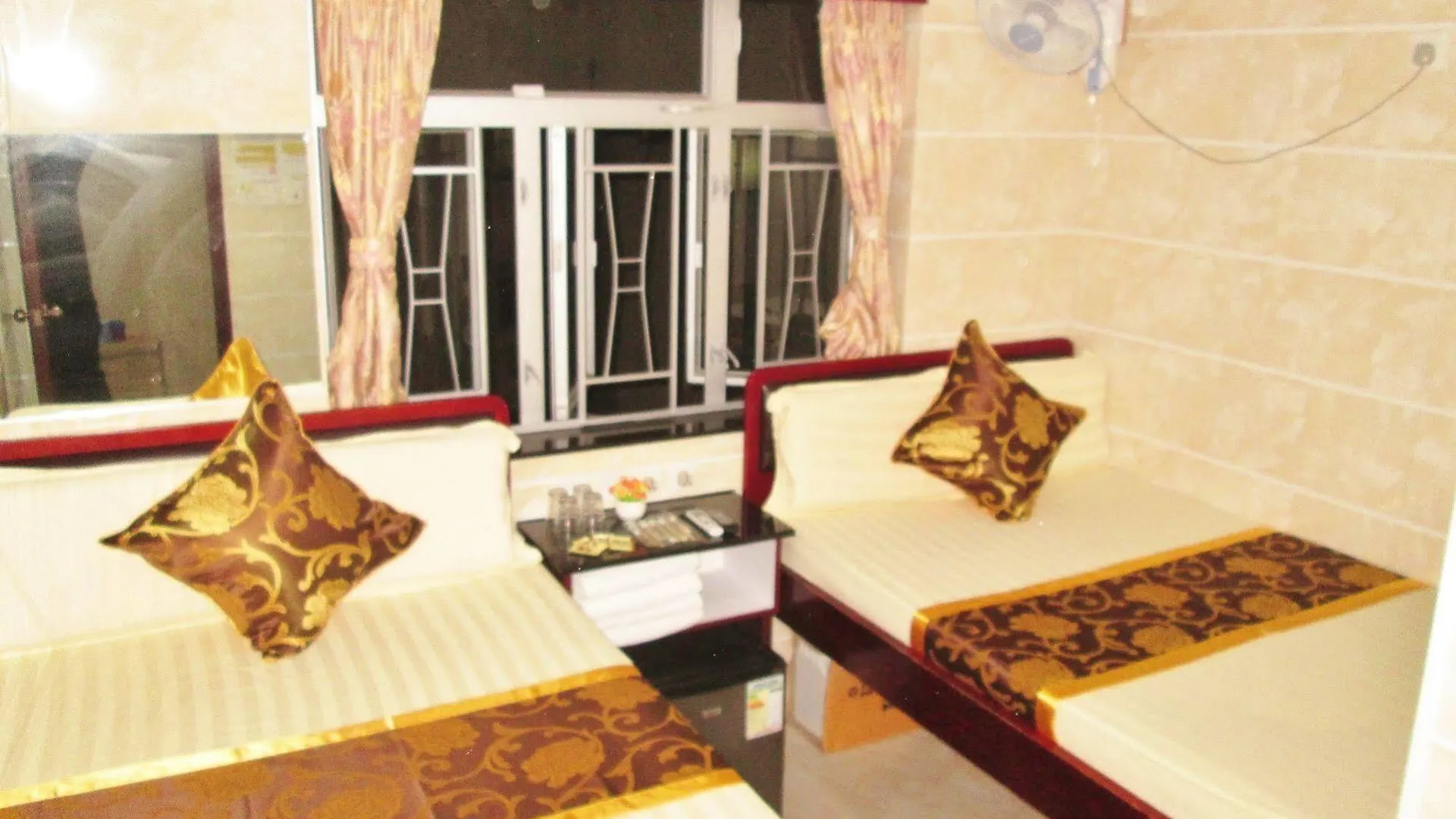 Apartment Peace Guest House Hong Kong