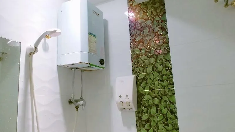 Apartment Peace Guest House Hong Kong